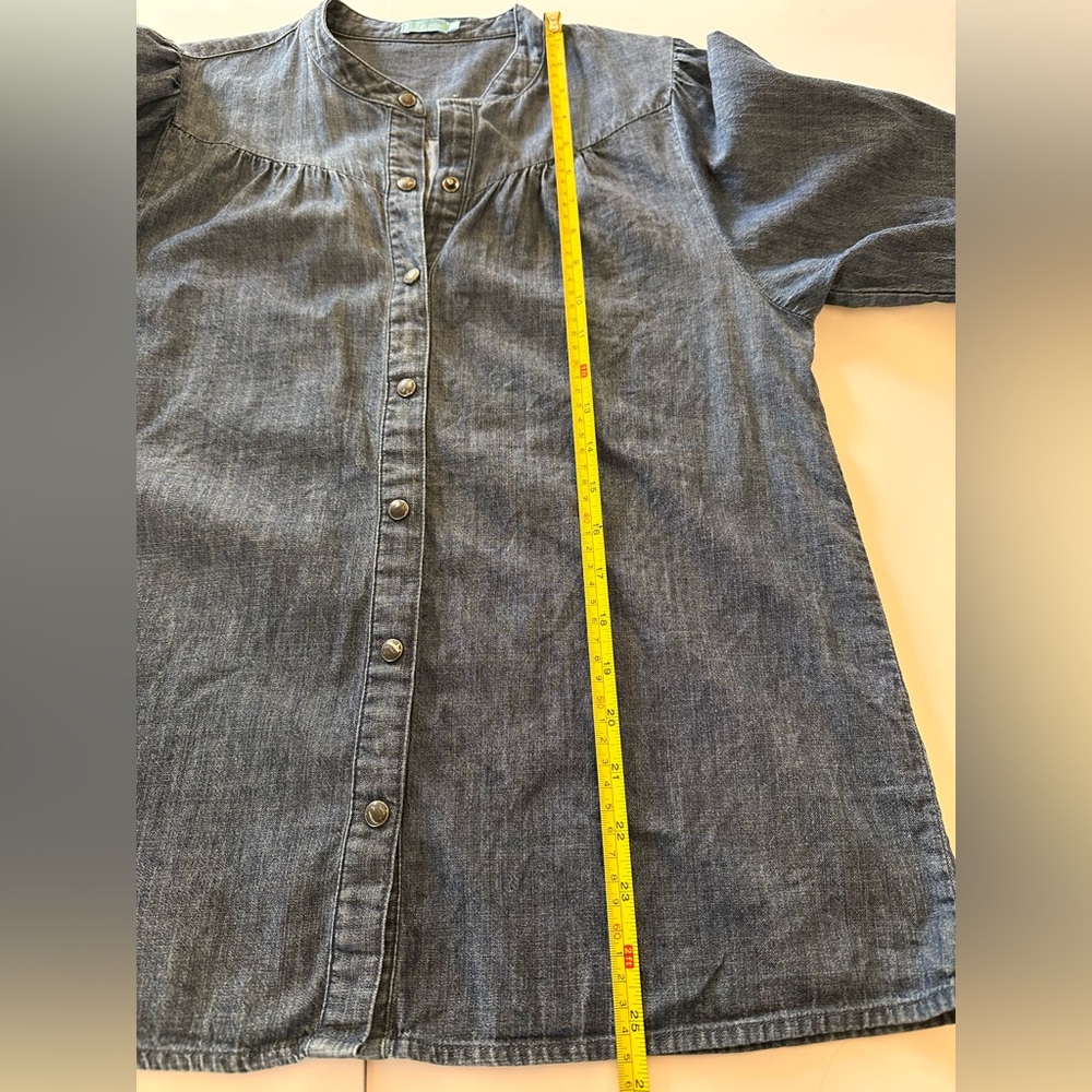 J. McLaughlin Chambray Denim Puff Sleeve Yoke Blouse Medium Blue - Picture 6 of 8